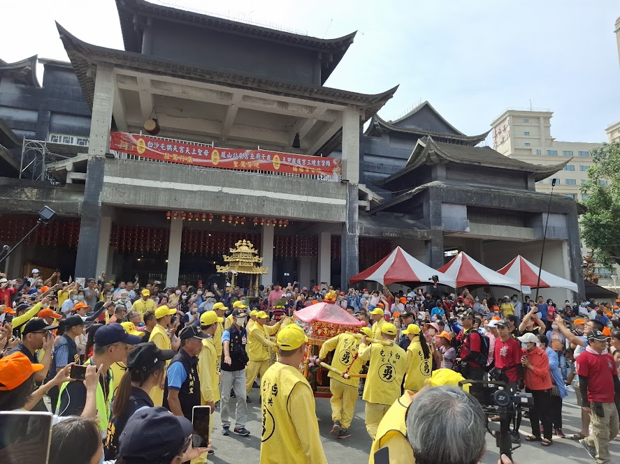 113年國曆11月9日白沙屯媽祖五甲龍成宮鳳山北辰宮賜福鳳城繞境駐駕仙公廟